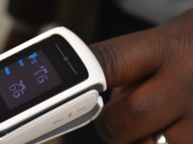 Pulse Oximeter Skin Pigment